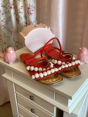 Tory Burch Sinclair red flat ankle-strap shell sandals, sz. 8.5